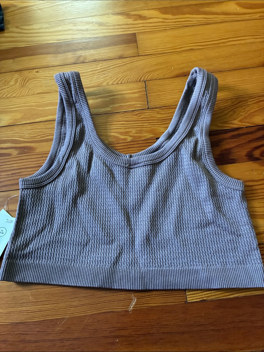 No Boundaries Ribbed Scoop Crop Tank - Picture 5 of 6